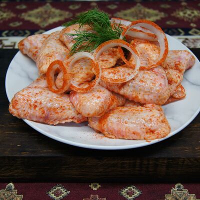 Маринованные куриные крылья в Шашлыки & Пироги по цене 400 ₽