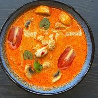 Том Ям с курицей в Чинтамани
