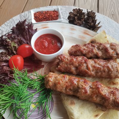 Люля-Кебаб в Аустерия по цене 650 ₽