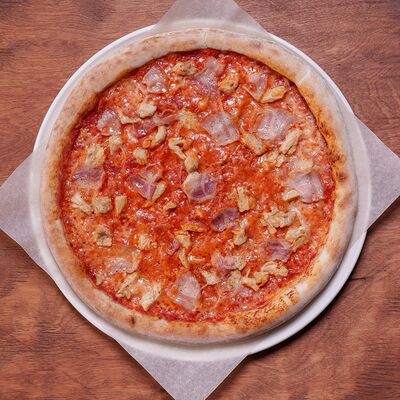 С курицей и беконом (Porchetta) 30 см в STRAGUSTO по цене 730 ₽