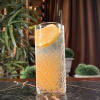 Лимонад Ананас-персик в Cafe Seven