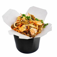 Wok с морепродуктами в Yo! Sushi