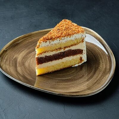 Торт Сметанник в Mesto Sushi & Grill по цене 480 ₽