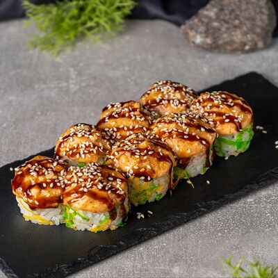 Запеченный с кальмаром в Hanami по цене 529 ₽