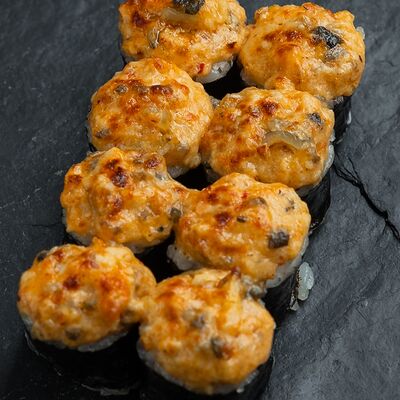 Запечённые роллы с угрём в Хорошие руки - Роллы по цене 885 ₽