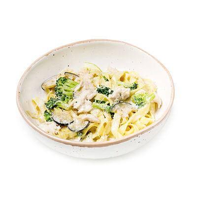 С курицей и овощами в Pizza.ru по цене 345 ₽