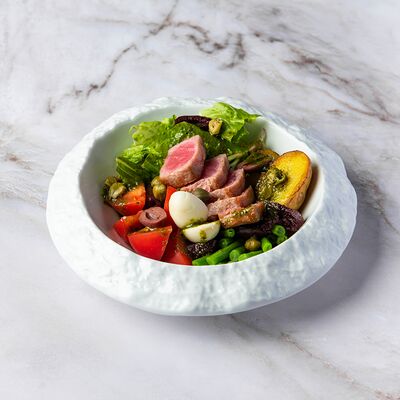 Салат Нисуаз в Хлеб и Вино по цене 1150 ₽