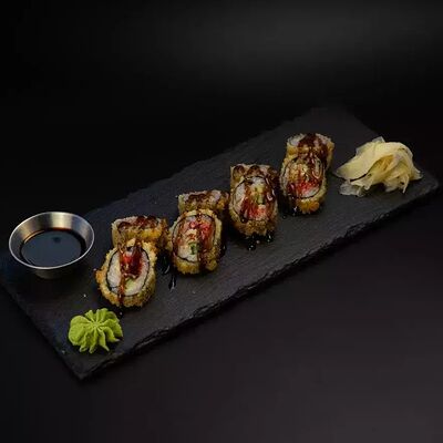 Горячий ролл с угрем в Fusion по цене 900 ₽