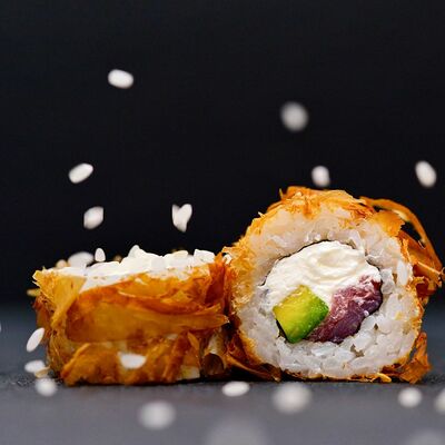 Бонито тунец в Дзиро суши-бар по цене 680 ₽