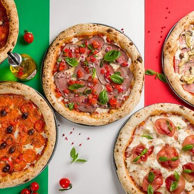 Ассорти 5 пицц на счастье в PIZZART PREMIUM по цене 7990 ₽