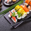 Логотип кафе Maksimovich gastrobar