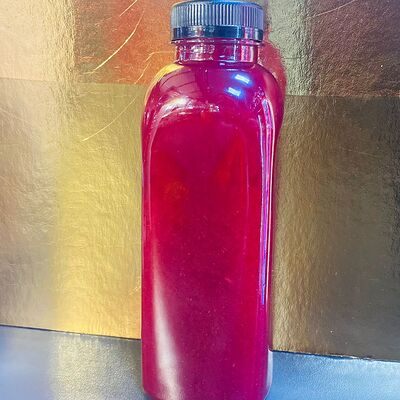 Морс с клубникой и черной смородиной в Гриль Барс по цене 210 ₽