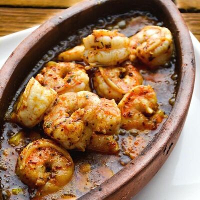 Креветки запеченные в Travel Рестобар по цене 1190 ₽