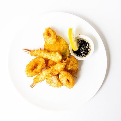 Ассорти темпура в Цунами по цене 528 ₽