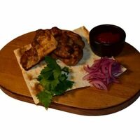 Шашлык из куриного бедрав Il SUSh-ka