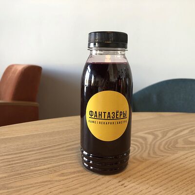 Морс черная смородина в Фантазёры Бистро по цене 250 ₽