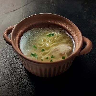 Куриный суп с лапшой в Шампур по цене 420 ₽