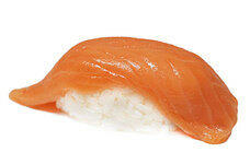 Суши с лососем 1шт в Суши Точка по цене 165