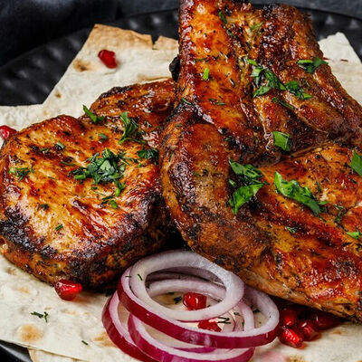 Шашлык из свиной корейки в Мангал холл по цене 1400 ₽