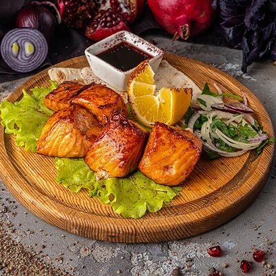 Шашлык из сёмги в Дворец свадеб по цене 1500 ₽