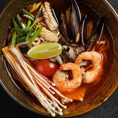 Рамен Том ям в Hanami по цене 1235 ₽