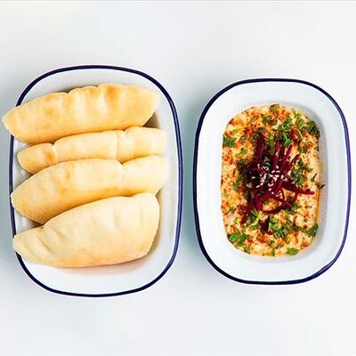 Хумус с питой в Coco по цене 2300 ₸