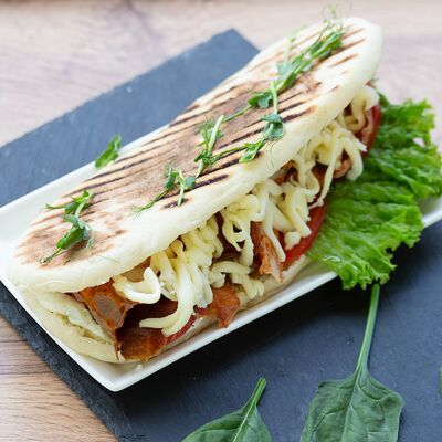 Шаурма Карс в Пекарня 50 лет СССР по цене 450 ₽