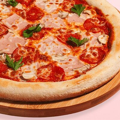 Пицца Классика в Lucky Pizza по цене 379 ₽