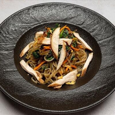 Фунчоза с курицей в IPPIN - Fusion Panasia по цене 415 ₽