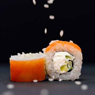 Филадельфия лайт в Дзиро суши-бар по цене 520 ₽