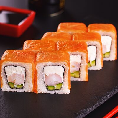 Филадельфия с креветкой в Многосуши по цене 649 ₽