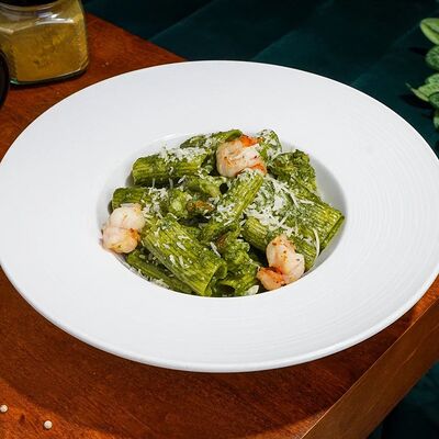 Ригатони с креветками в Sreda по цене 1050 ₽