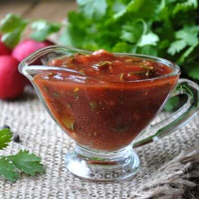 Кетчуп с зеленью в Огонь и Мясо по цене 100 ₽