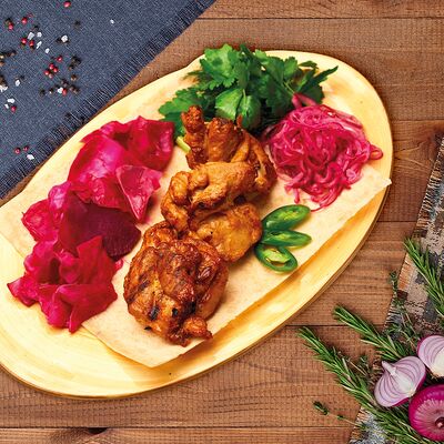 Шашлык из куриного бедра в Деда хинкали по цене 1040 ₽