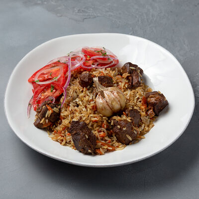 Плов Чайханский с бараниной в Чайхана Баранжар по цене 785 ₽