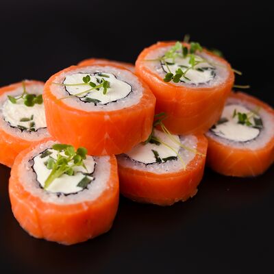 Филадельфия Мега в Суши азия по цене 975 ₽