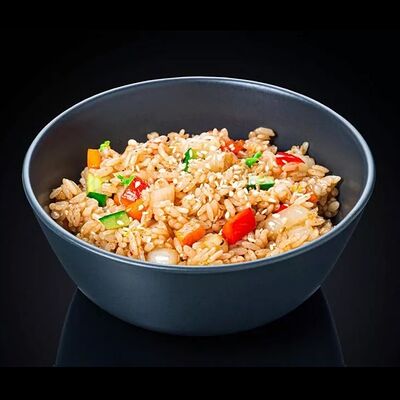 Рис с овощами в Sushi Maximum по цене 540 ₽