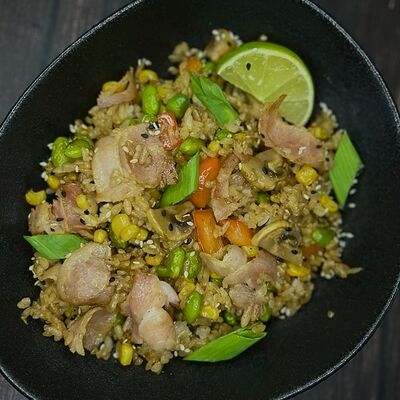 Рис по-тайски в Вкусное место по цене 590 ₽