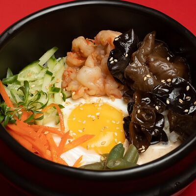 Пибимпап с курицей в Toki Poki по цене 530 ₽