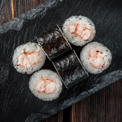 Маки с креветкой в Суши Гурмэ по цене 350 ₽