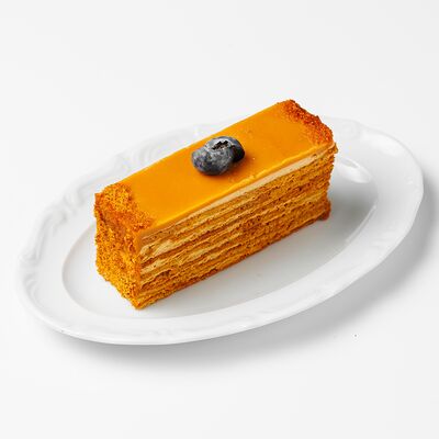 Медовик из детства в УРМАН кафе по цене 388 ₽