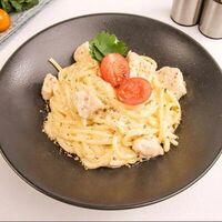 Карбонара с сыром и курицей в Чинтамани