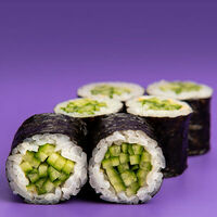 Ролл Маки с огурцом в Food taxi