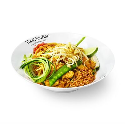 Пад тай с курицей в TomYumBar по цене 888 ₽