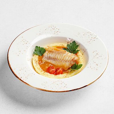 Треска лойн с картофельным пюре в соусе том ям в Пиццафабрика по цене 685 ₽