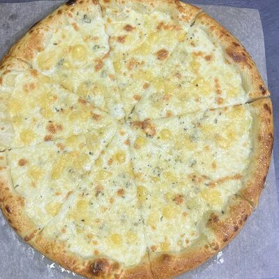 Четыре сырав Лось Лосось по цене 1730 ₽