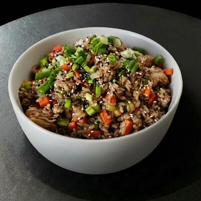 Жареный рис с курицейв Винегрет по цене 550 ₽