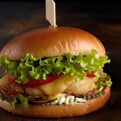 Чикен BBQ в Ragnar bar по цене 755 ₽