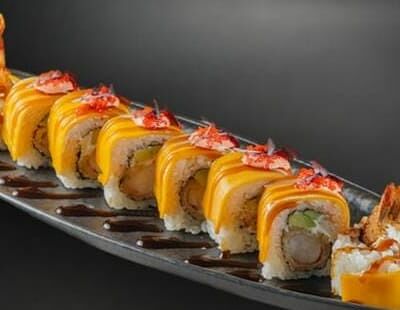 Ролл эби-чиз в Papaya по цене 1068 ₽