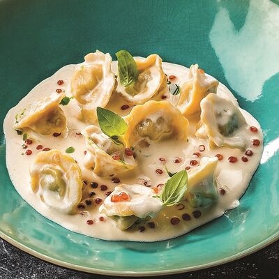 Равиоли с лососем и судаком в Чиполучо по цене 490